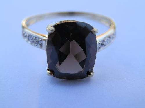 New 9 ct gold smokey topaz and diamond ring - thirty (30) days to pay