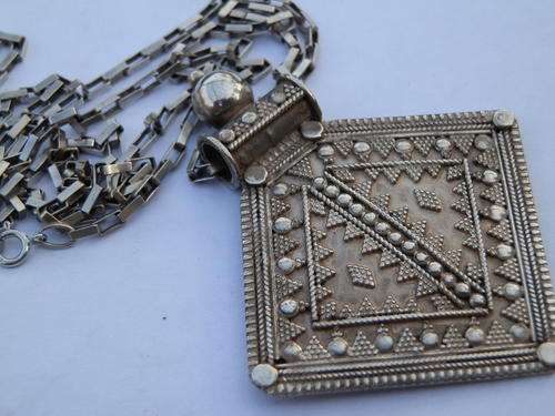 Heavy (22.4g) sterling silver necklace - thirty (30) days to pay