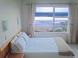 Easter Weekend  on the beach - Tahiti Sands