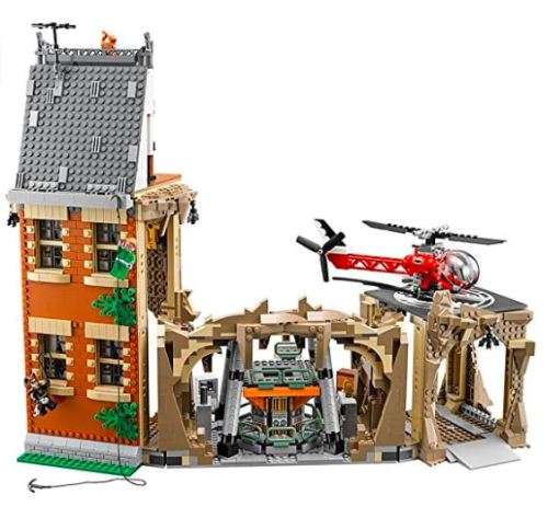 LEGO 76052 Super Heroes Batman Classic TV Series Batcave (Discontinued by Manufacturer 2016) Rare