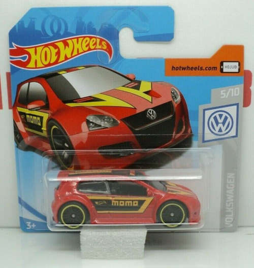 Hot Wheels Volkswagen Golf GTI MOMO