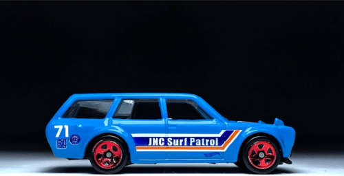 Hot Wheels 71 Datsun Bluebird 510 Wagon