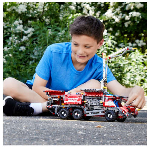 Lego 42068 Technics Airport Rescue Vehicle (Discounted by Manufacturer 2017) Collectors Grail