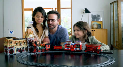 LEGO 71044 Disney Train and Station (Discontinued by Manufacturer 2019) Collectors Grail