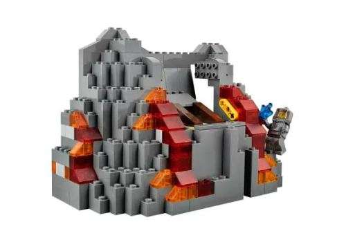 LEGO 60125 City Volcano Heavy-lift Helicopter (Discontinued by Manufacturer)