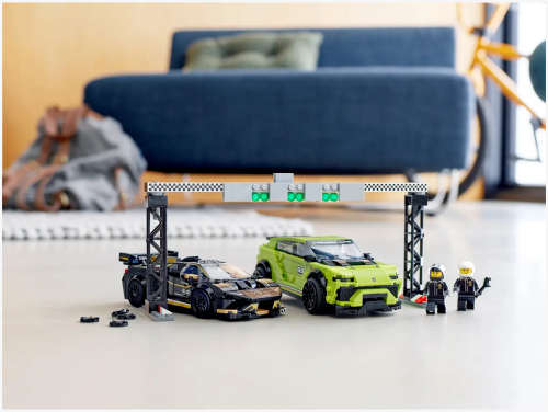 LEGO 76899 Lamborghini Urus ST-X & Lamborghini Huracán Super Trofeo EVO
