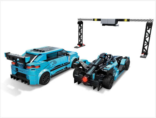LEGO 76898 Formula E Panasonic Jaguar Gen2 Car and I-PACE eTROPHY (Discontinued by Manufacturer)