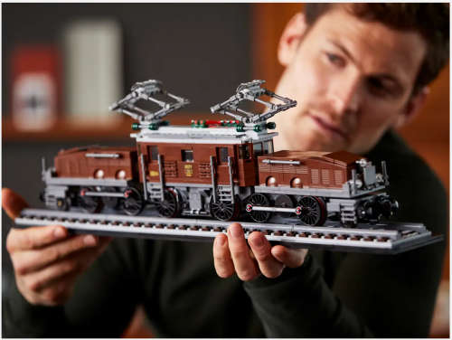 LEGO 10277 Crocodile Locomotive (Discontinued by Manufacturer 2020) Collectors Grail