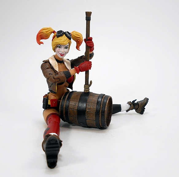 DC Designer Series Bombshells Harley Quinn by Ant Lucia (Collectors Edition) Ultra-rare find