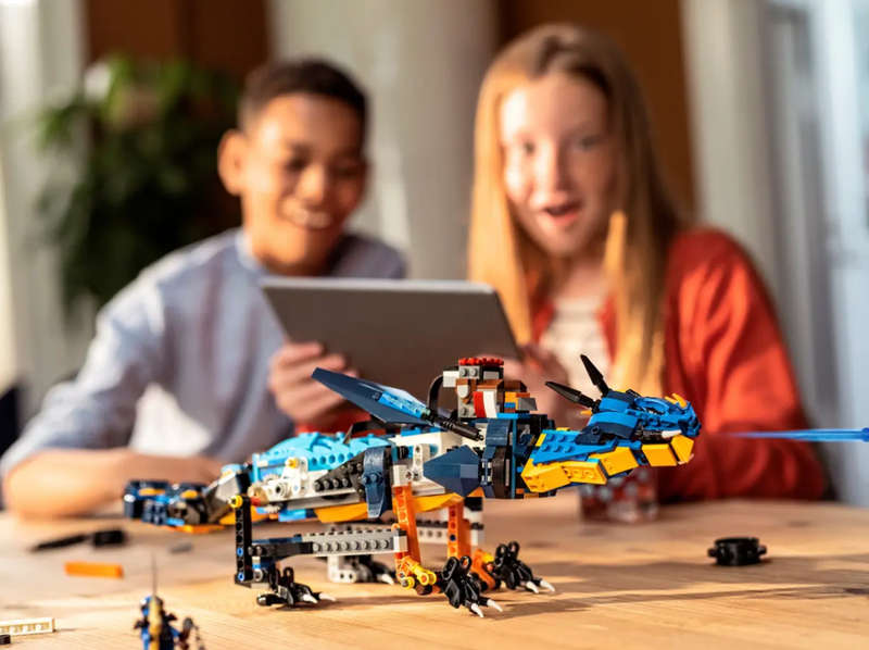 LEGO 17101 BOOST Creative Toolbox (Discontinued by Manufacturer)