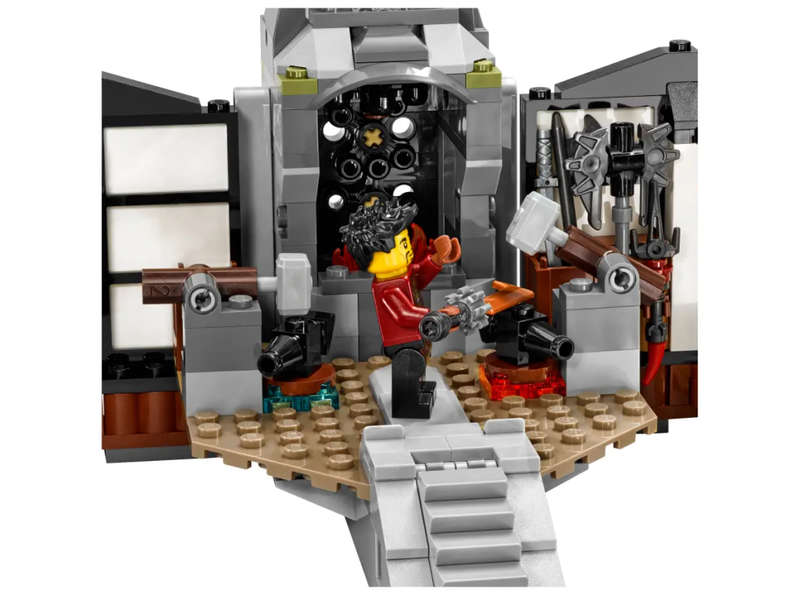 LEGO 70627 NINJAGO Dragon`s Forge (Discontinued by Manufacturer 2017) Very Rare