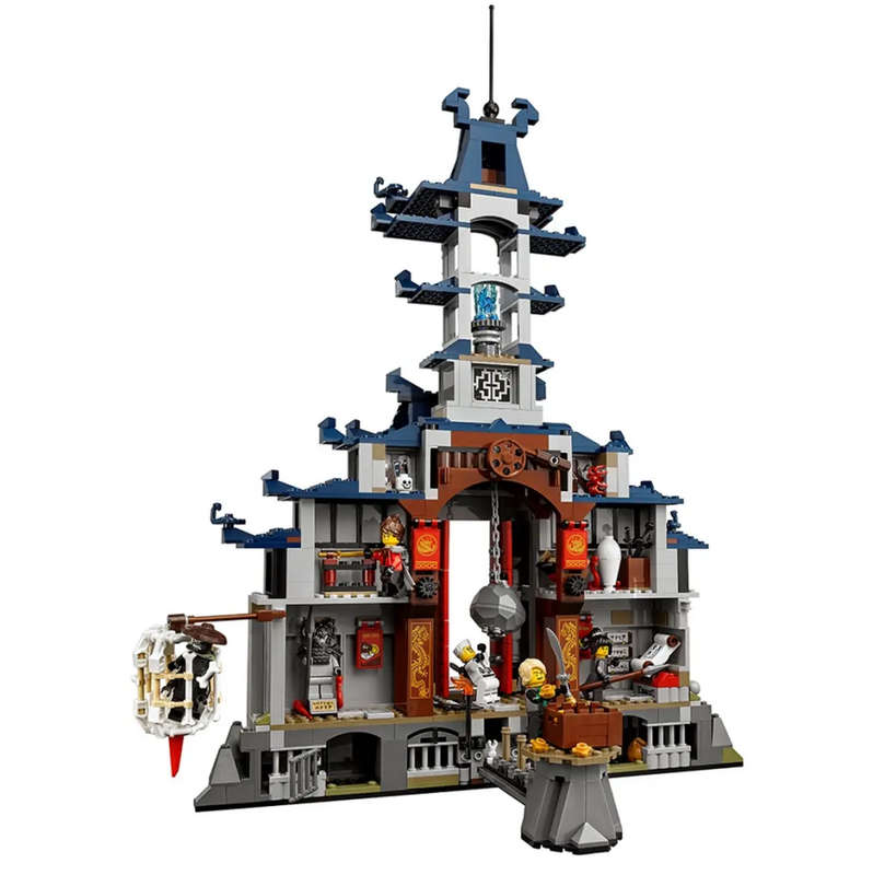 LEGO 70617 Ninjago Movie Temple Ultimate Ultimate Weapon(Discontinued by Manufacturer 2017)Very Rare
