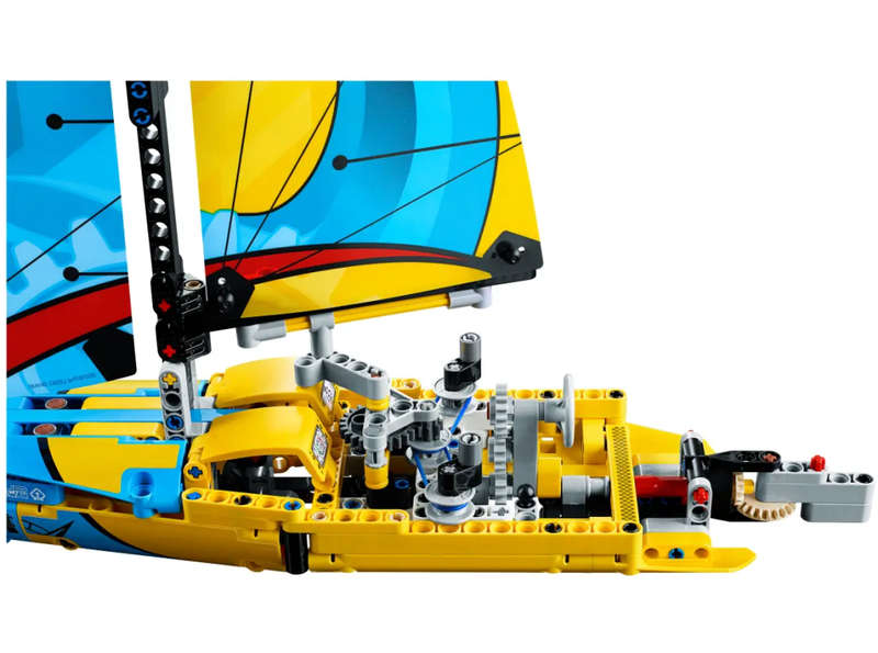LEGO 42074 Technic Racing Yacht (Discontinued by Manufacturer 2018)