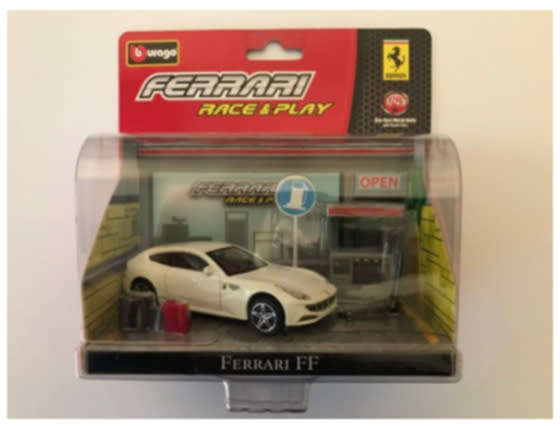 Bburago Ferrari Race and Play 1:43 Scale - Ferrari FF