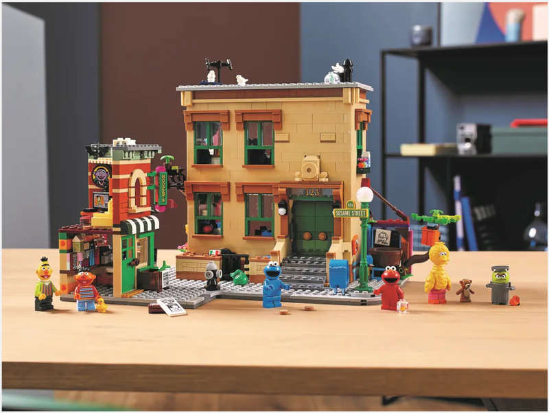 LEGO 21324 Ideas 123 Sesame Street (Discontinued by Manufacturer 2020) Collectors Grail