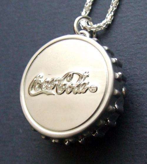 COCA-COLA COKE "BOTTLE CAP" NECKLACE WATCH