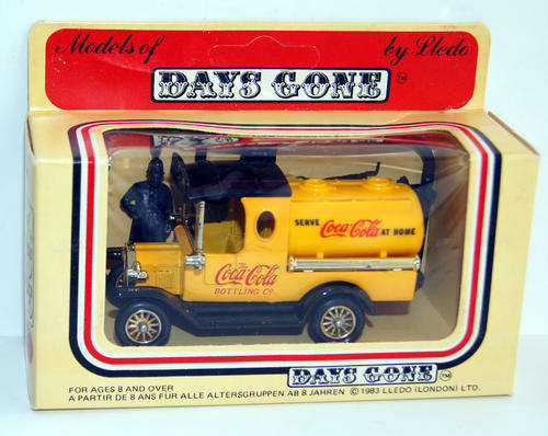 COCA COLA COKE LLEDO DIECAST COLLECTIBLE TANKER - NEW IN BOX - 1980's