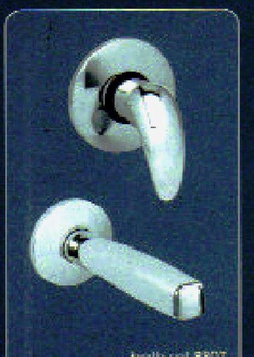 BATH SET /LEVER MIXER AND BATH SPOUT BY ISCA TAPS