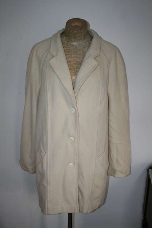 Vintage Cream Mohair Coat Size:L