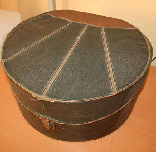 vintage avo green hat box