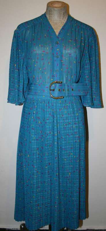 Vintage Patterned Pleated Dress - Size: 10/34