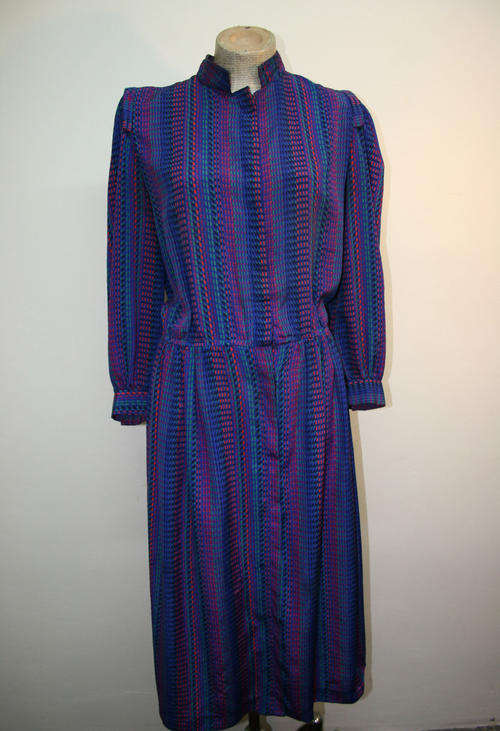 Vintage Patterned Long Sleeve Dress Size: - Bust: 108cm