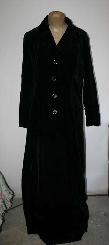 Vintage Black Velvet Coat size:L