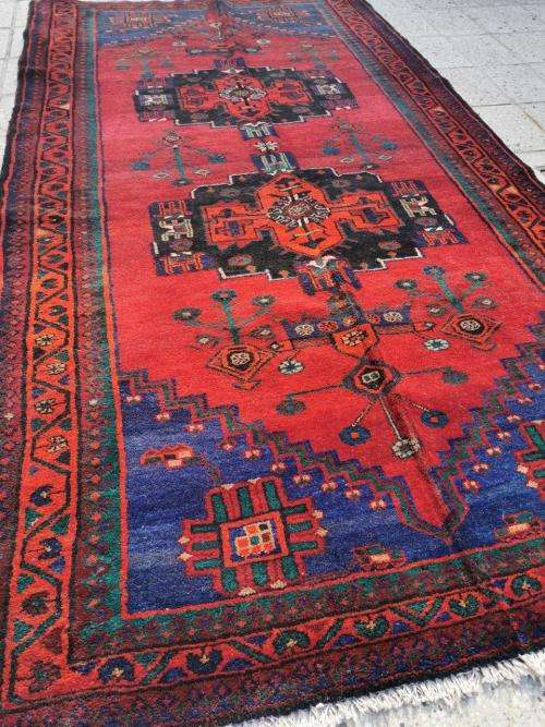 LOCK DOWN BARGAIN SALE - PERSIAN TRIBAL CARPET