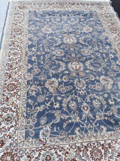 LOCK DOWN BARGAIN SALE - PERSIAN NAEEN DESIGN CARPET