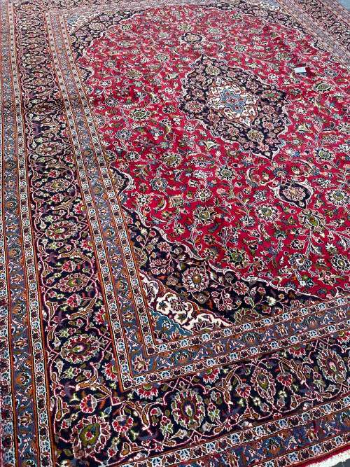 MASSIVE CLEARANCE SALE - PREMIUM QUALITY PERSIAN KASHAN CARPET