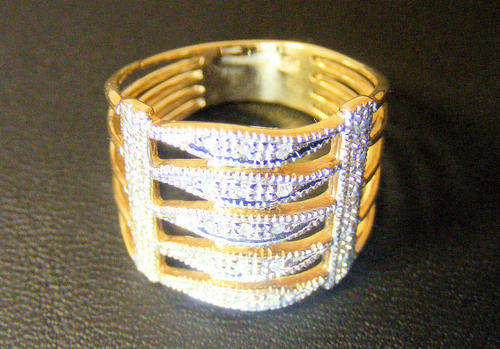 9ct Yellow gold Dressring - NO RESERVE!!!