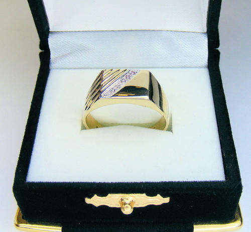 9ct Yellowgold gents diamond ring - NO RESERVE!!!