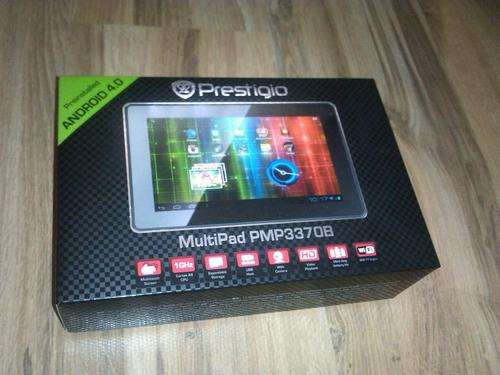 Prestigo 7" tablet with cover and Astrum keyboard cover stand