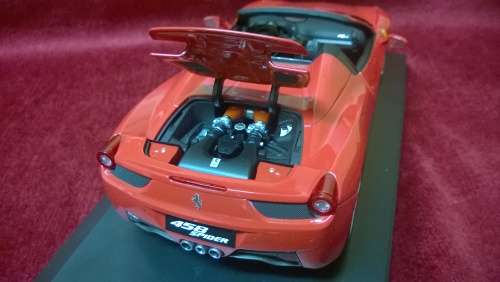 1:18 Hot Wheels Elite Ferrari 458 Spider