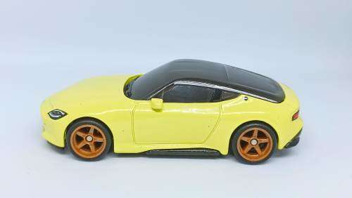 HotWheels Premium Nissan 400z