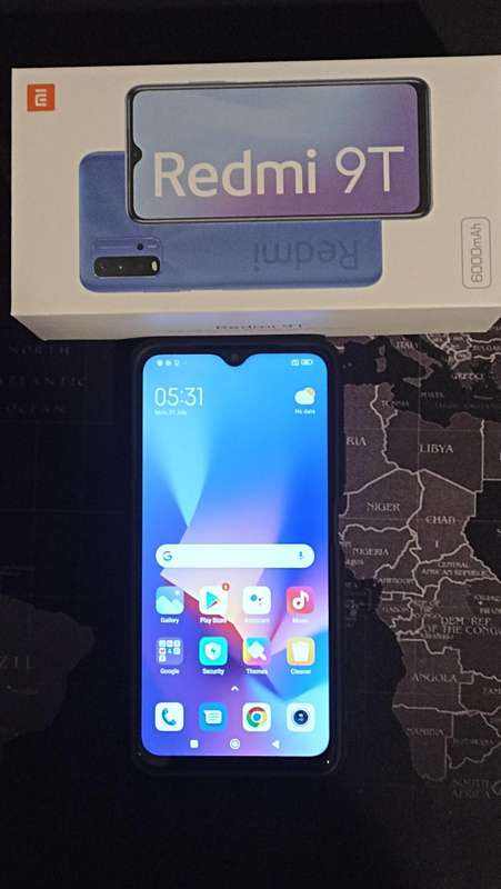 Xiaomi Redmi 9T secondhand cellphone. In great working condition.