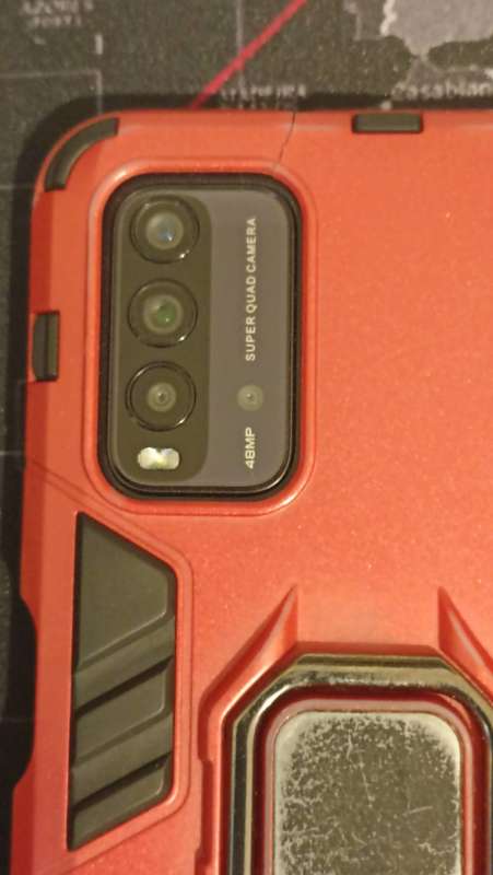 Xiaomi Redmi 9T secondhand cellphone. In great working condition.