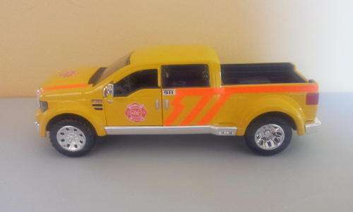 Maisto Ford Mighty F350 Die Cast Scale Model