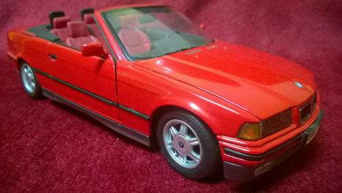 Maisto 1:18 E36 BMW 325i convertible Die Cast Scale Model car
