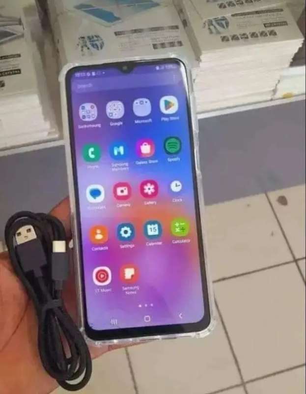 SAMSUNG GALAXY A23||QUADRUPLE 50MP CAMERA VERY GOOD CONDITION || OPEN TO ALL NETWORK || BARGAIN ||