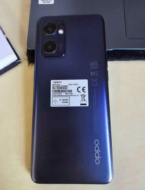 OPPO RENO7 5G || 256G,8+5G, TRIPLE CAMERA,65 WATT FAST CHARGE,UNDER DISPLAY FINGERPRINT