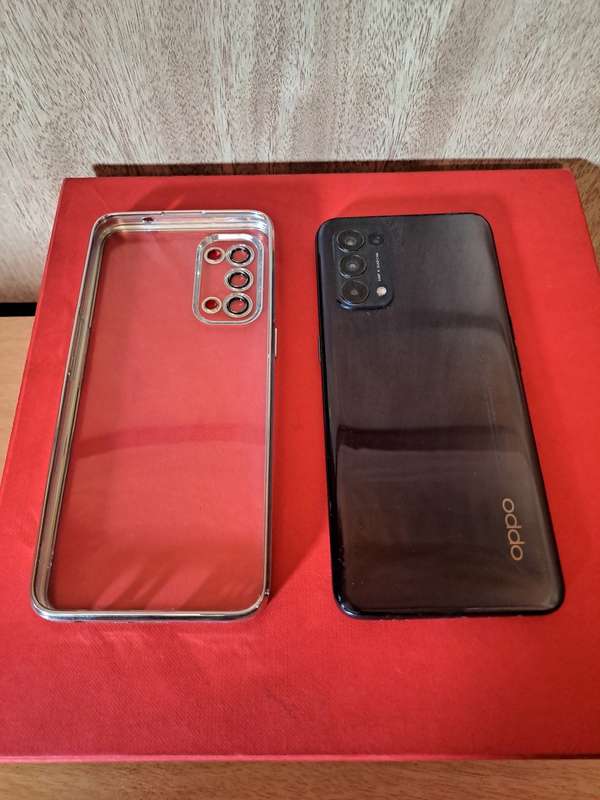 SMARTPHONE OPPO RENO 5 5G, 128G/8+4G,65W FAST CHARGING, IN-DISPLAY FINGERPRINT, QUADRUPLE 64MP CAMER