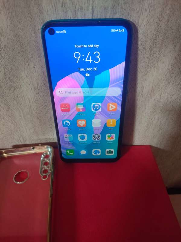 SMARTPHONE HUAWEI Y7P, TRIPLE 48MP AI CAMERA, FINGERPRINT PRISTINE CONDITION BARGAIN