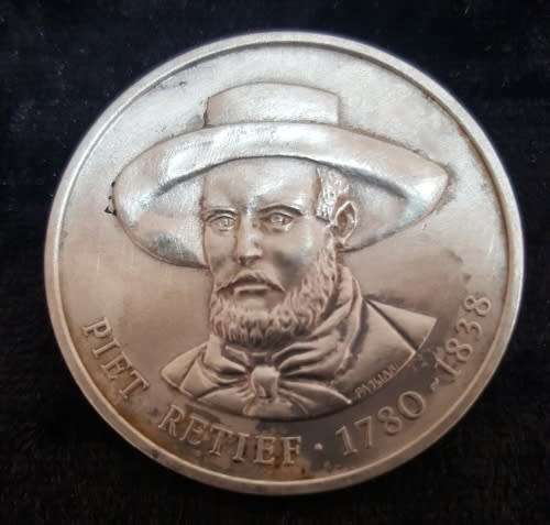 PIET RETIEF 1780-1833 PIONEERS OF SOUTHERN AFRICA