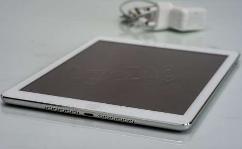 Apple iPad Air 128GB WiFi and Cellular
