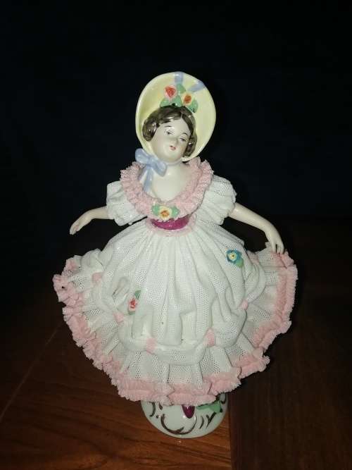 Vintage Dresden Porcelain Figurines