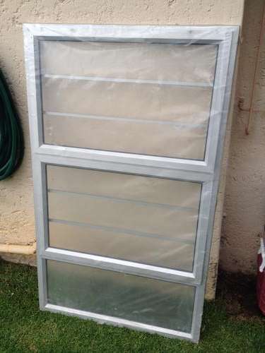 ALUMINIUM WINDOW