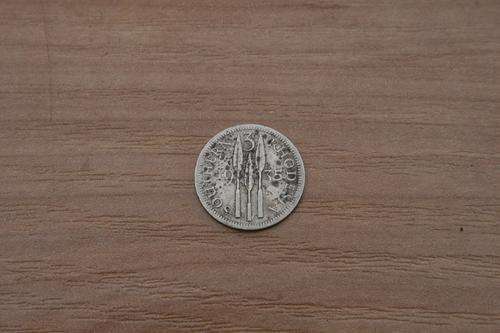 1935 Southern Rhodesia 3 pence