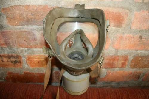 Gas mask