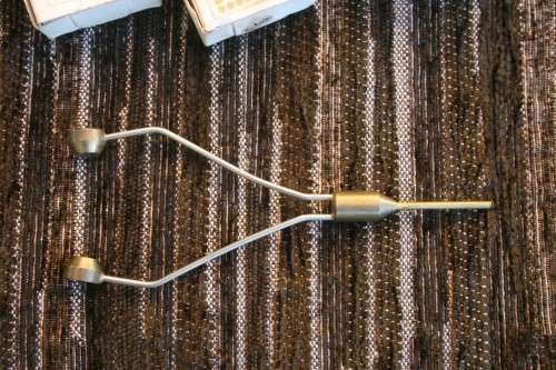 Vintage Mustad Viking Fly tying hooks + Expert Fly Tying Book